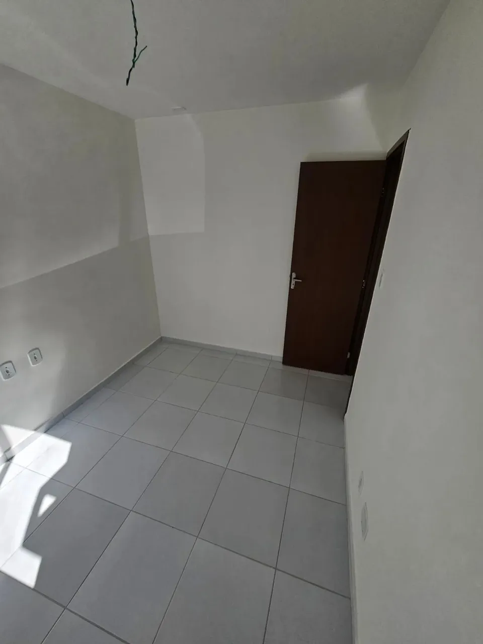 Alugo apto 2 quartos- Centro Paulista