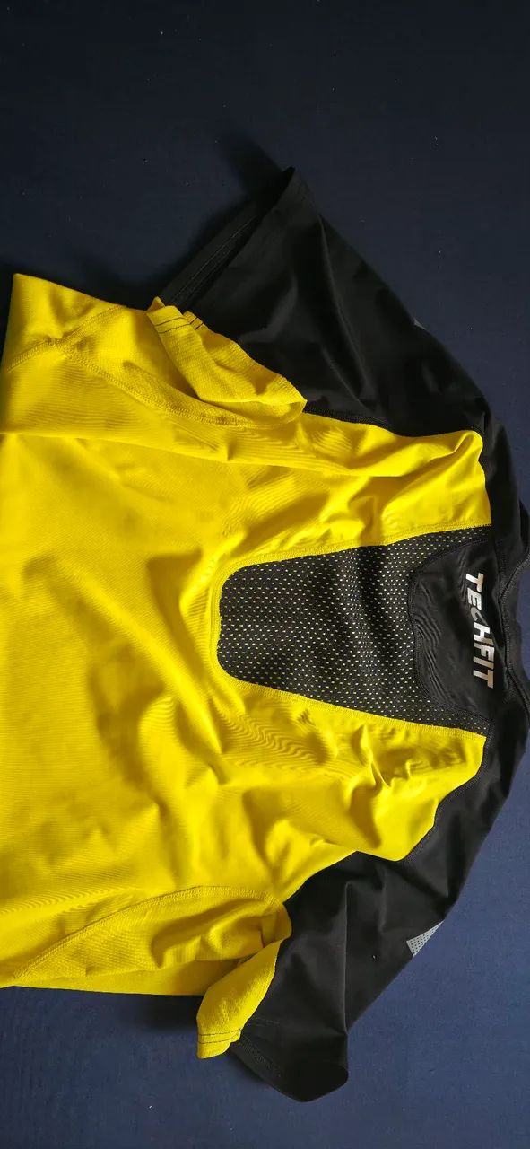 Camisa Adidas Techtit 