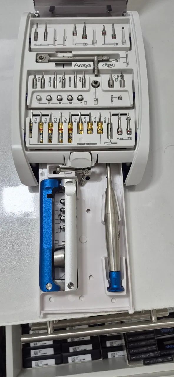 Conjunto FGM cirurgia de implantes dentarios - Foto 4