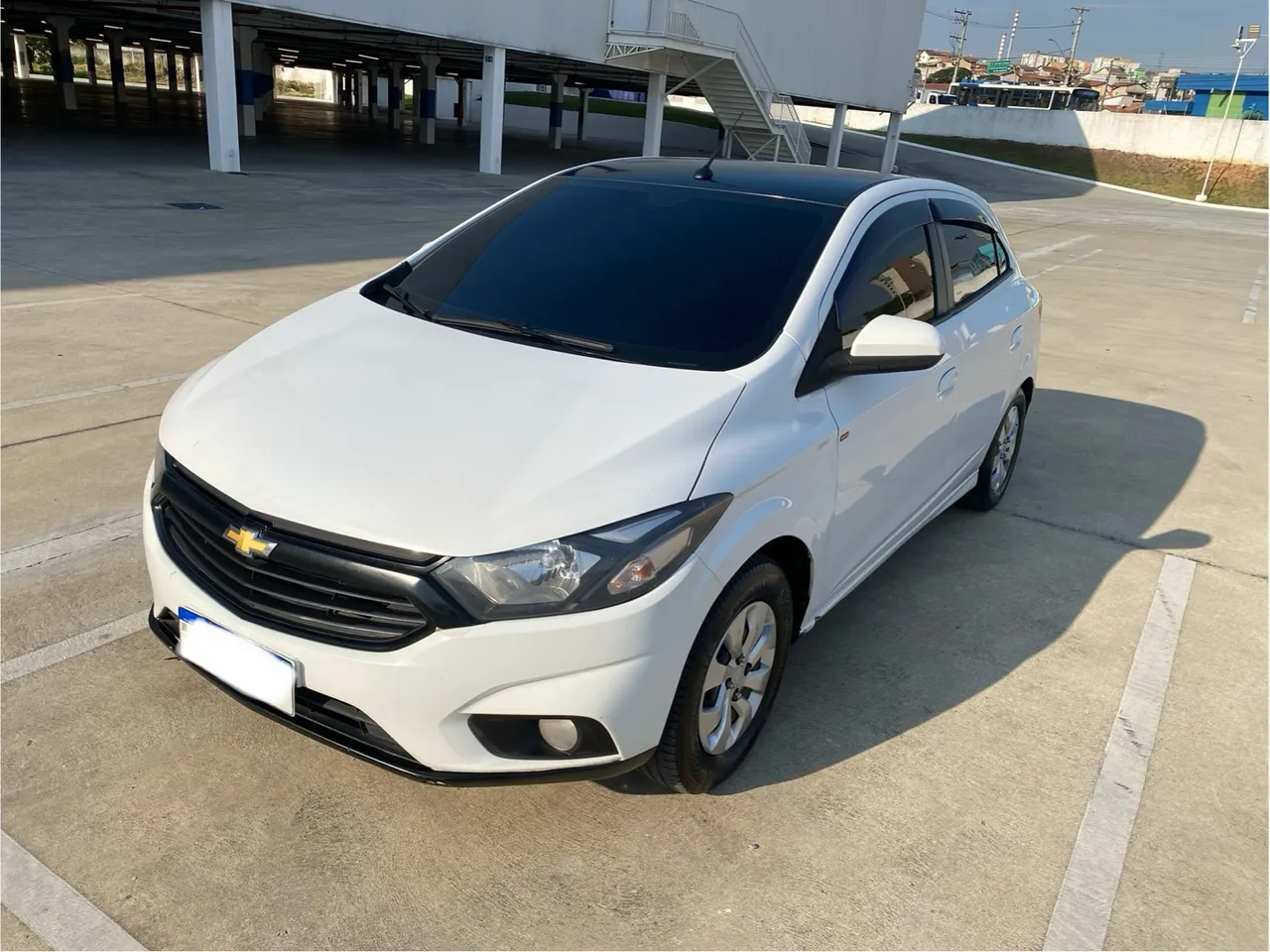 Ônix 2019 LT manual 6 marchas