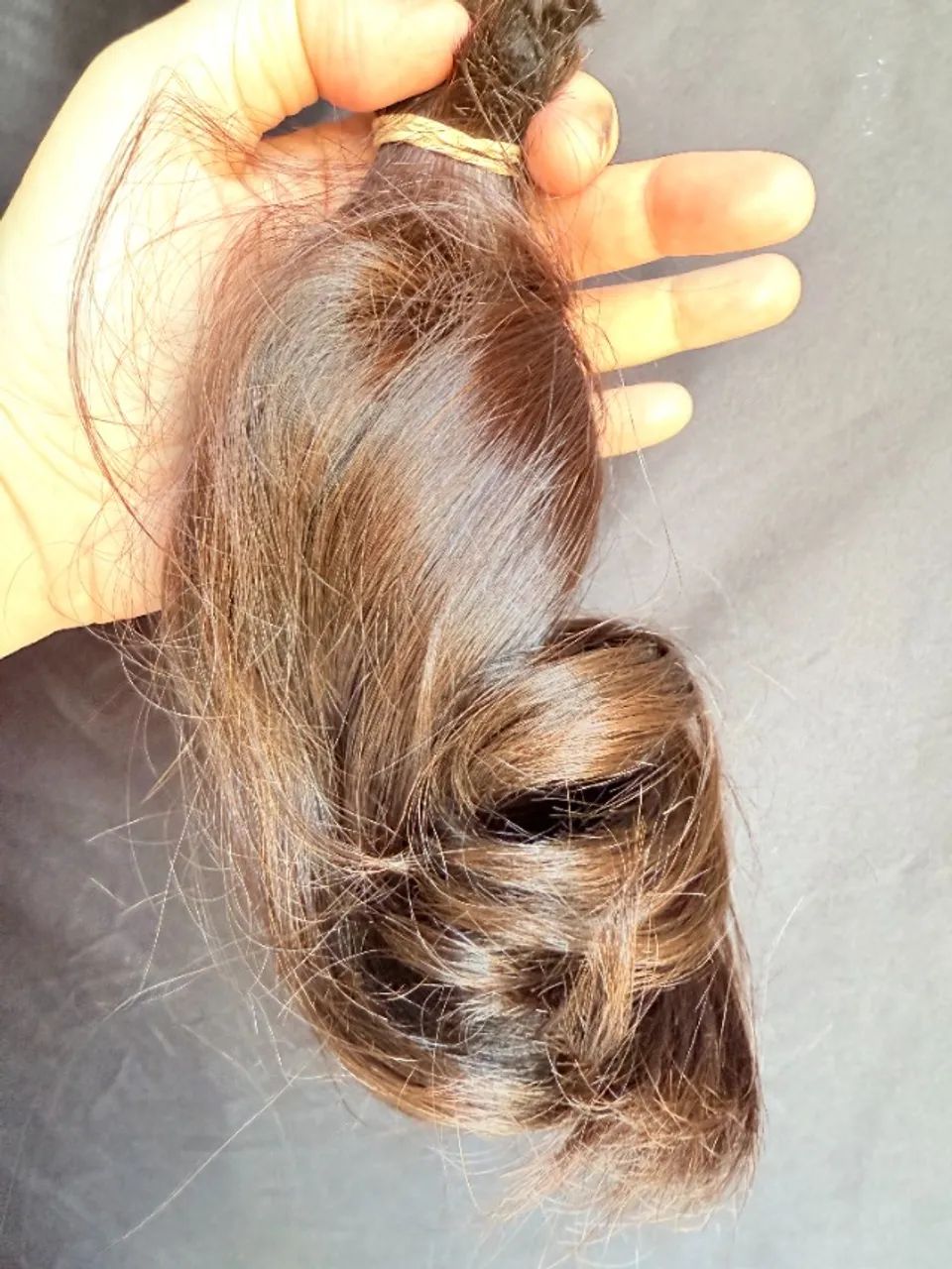 Cabelo Humano Brasileiro - Liso, Virgem e de Origem Europeia - 25 cm e 85 gramas - Foto 3