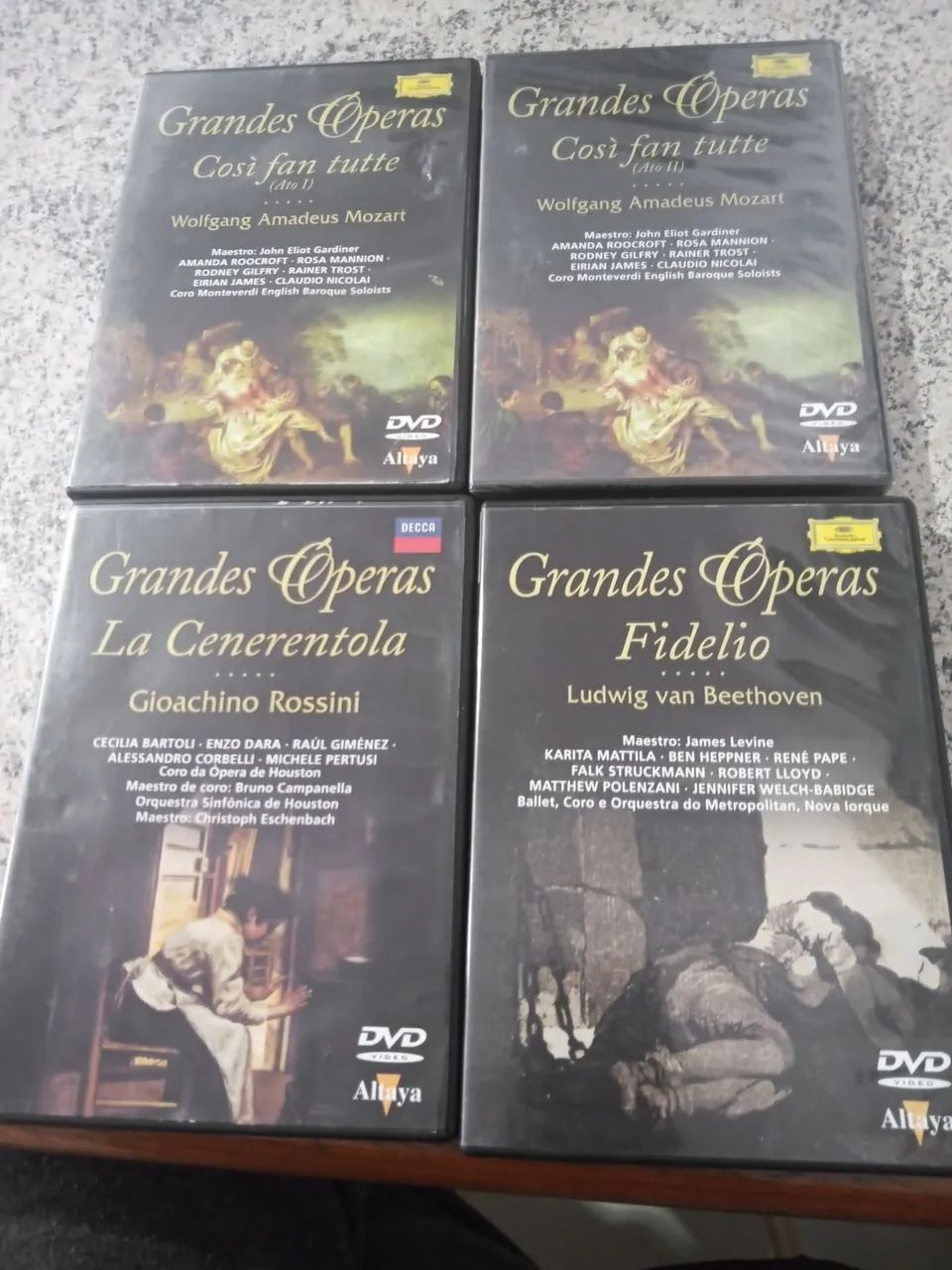 4 DVDS Grandes Operas Beethoven Mozart Rossini