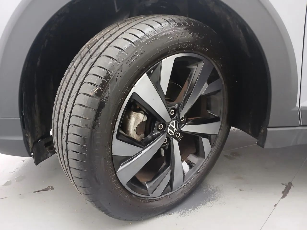 Volkswagen Nivus Highline 1.0 200 TSI Flex Aut., foto 11 de 18