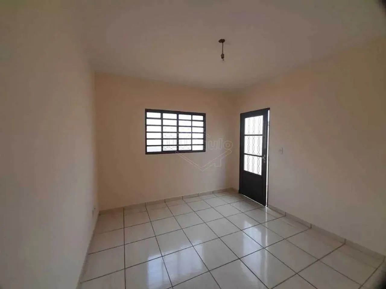 Locação de Casas / Padrão na cidade de Américo Brasiliense - Foto 4