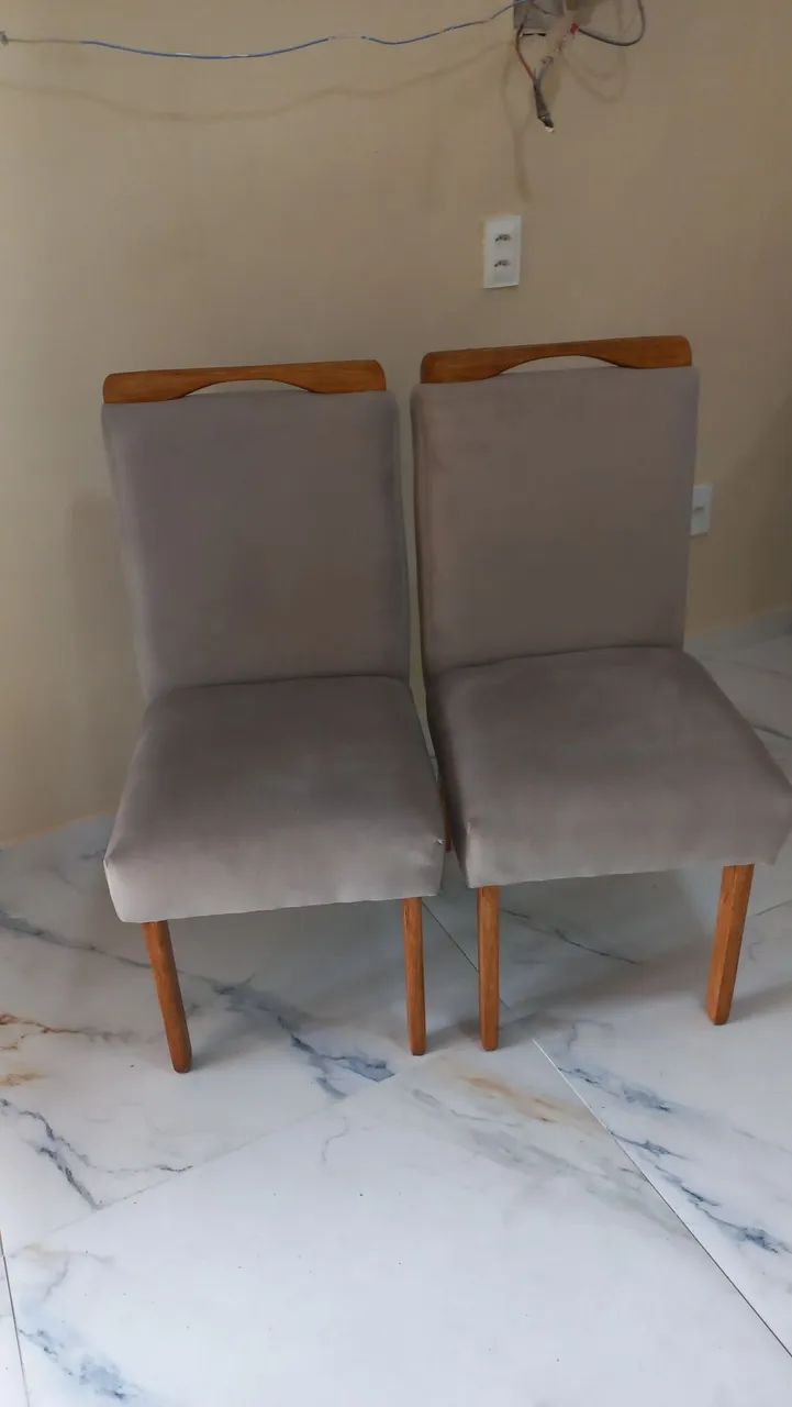 4 CADEIRA DE JANTAR POR 600 - Foto 3