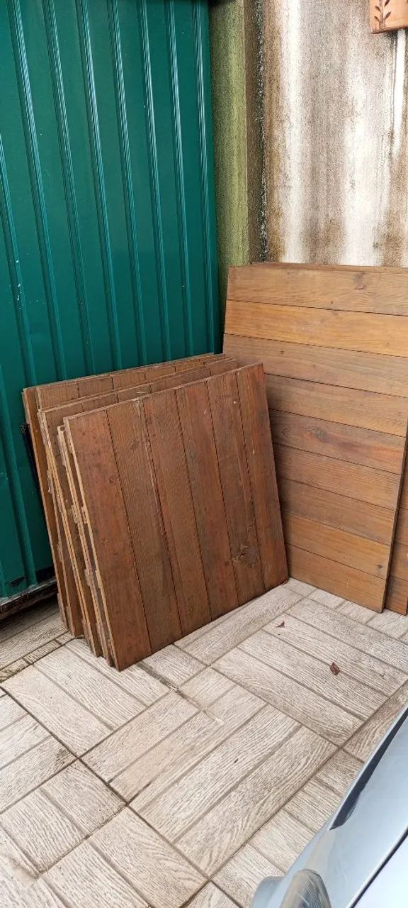 Selling 7.8 m² of Decking