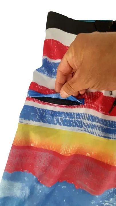 Bermuda Tactel Short de Praia Masculino - Oakley - Foto 3