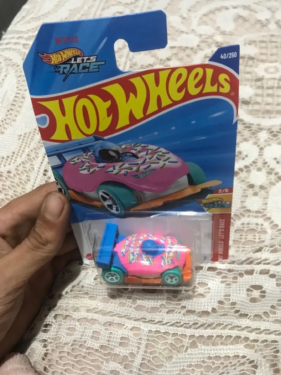 Carrinho de Brinquedo Hot Wheels Donut Drifter - Foto 3