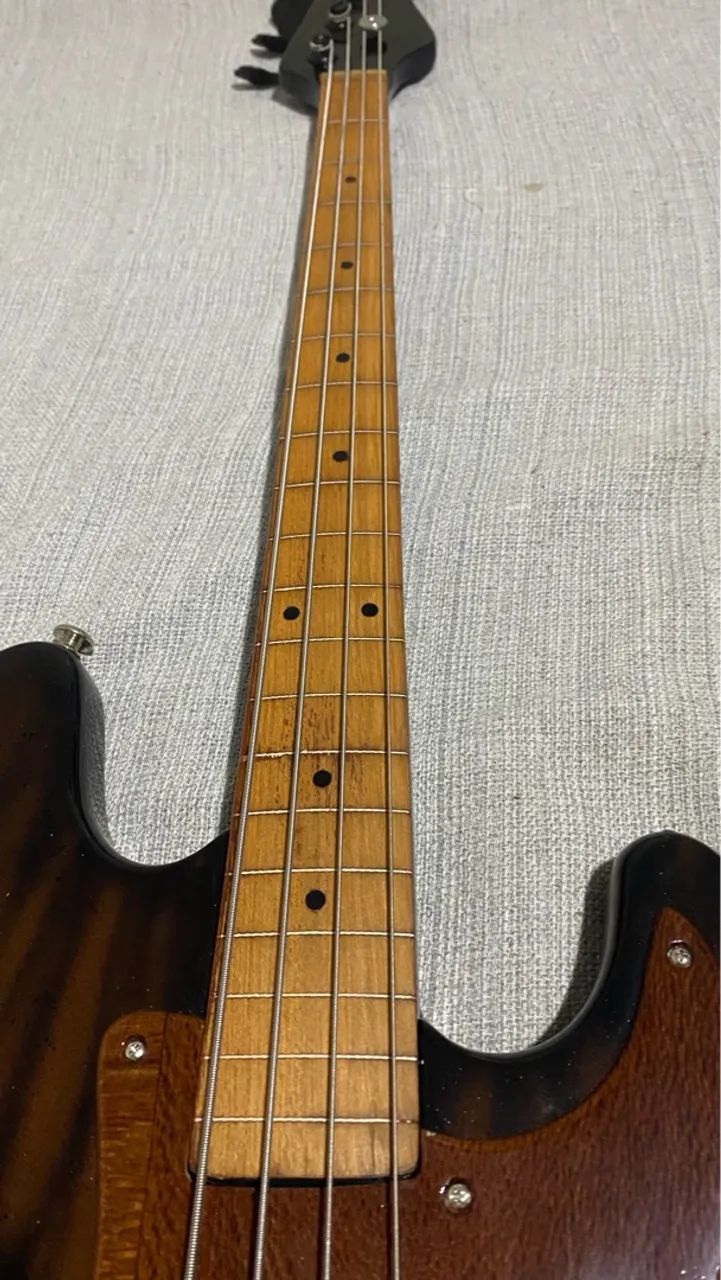 Baixo Fretless  - Foto 4