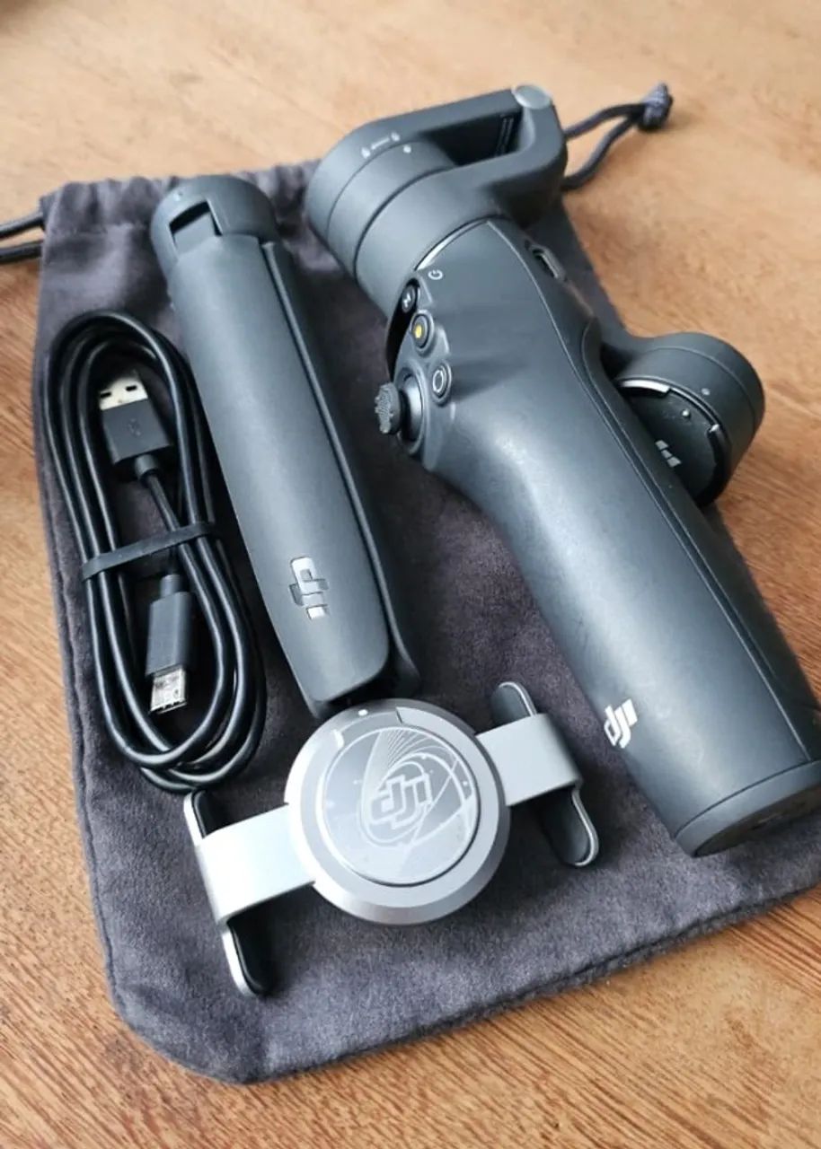 DJI Osmo Mobile 6 - Gimbal Estabilizador Celular