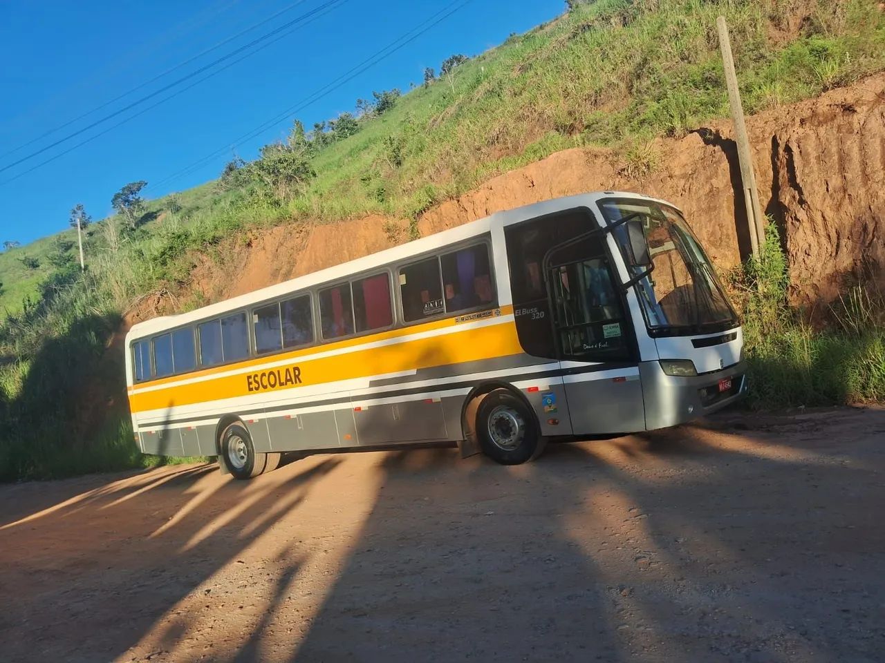 ÔNIBUS MOTOR DIANTEIRO MERCEDES-BENZ 