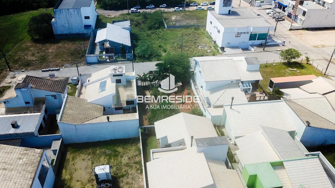 Terreno no centro da cidade, com tudo ao seu alcance - Foto 5