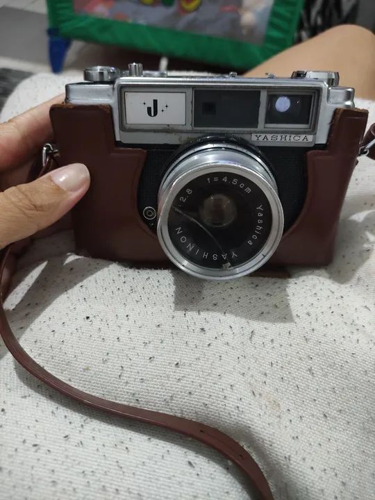 Camera mecânica yashica japonesa anos 50/60