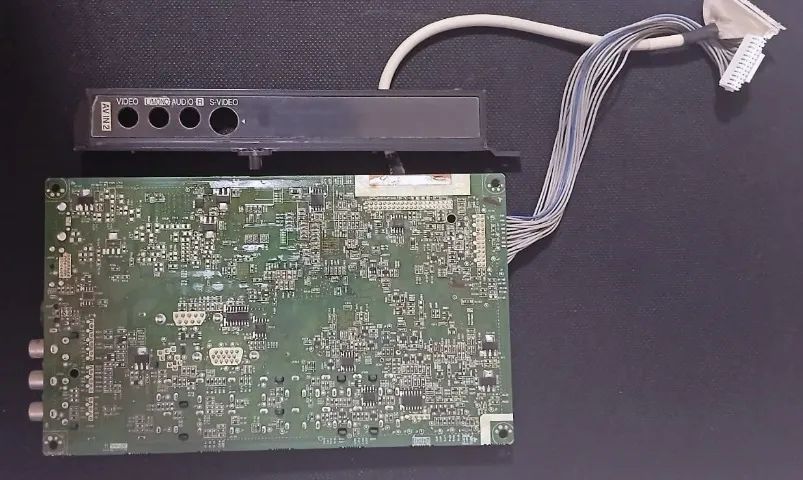 Placa Principal TV LG 32LG30R + Espelho  - Foto 2