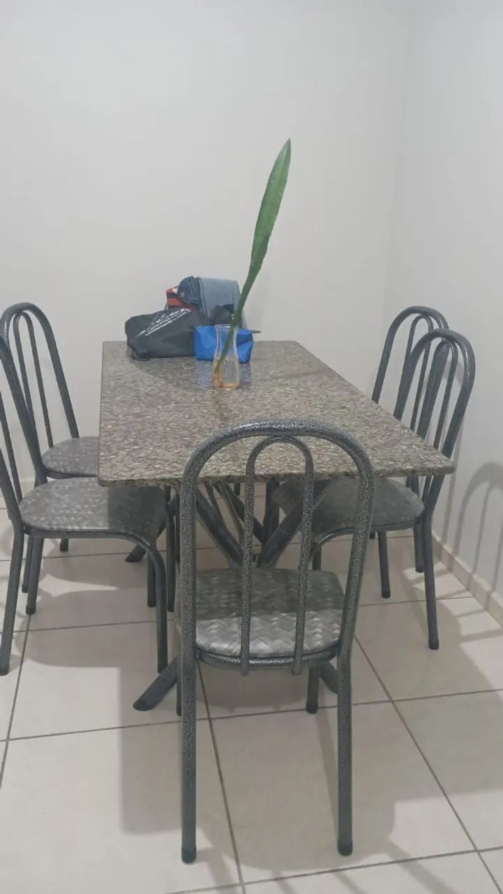 Mesa 6 lugar mármore