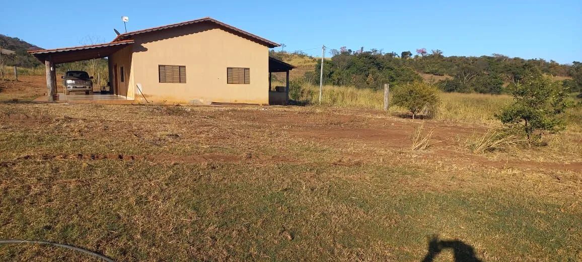 Fazenda à venda no bairro Centro - Itauçu/GO - Foto 5