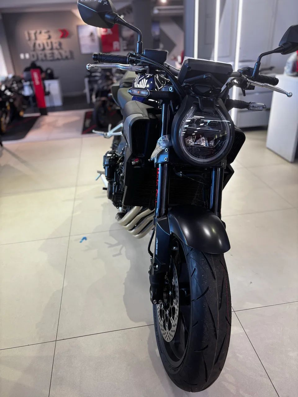 CB 650R - Foto 5