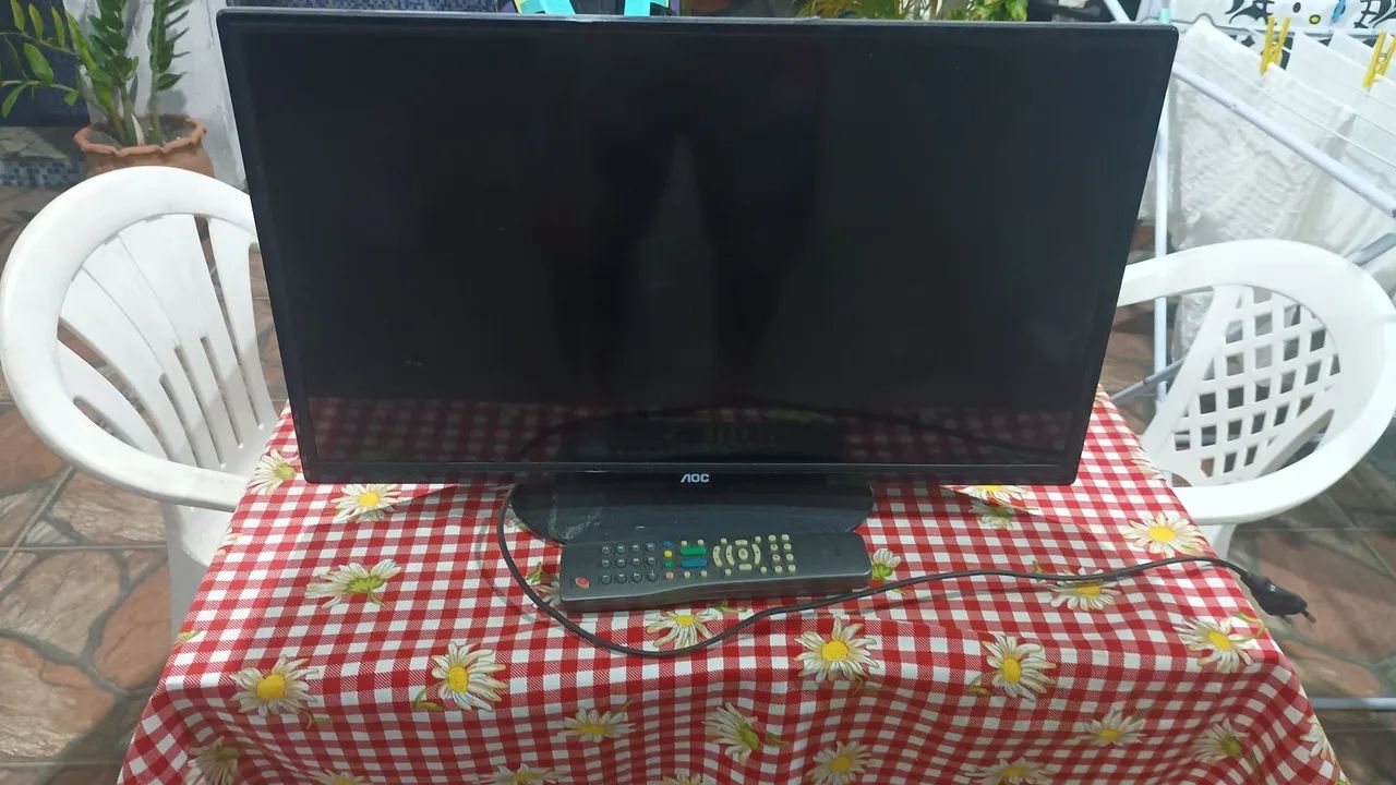 Tv monitor AOC 24 polegadas led  - Foto 5