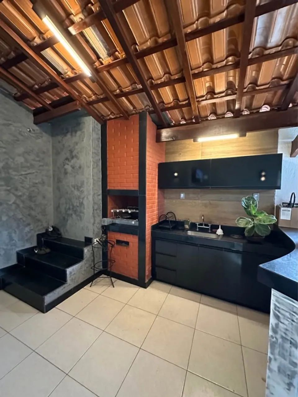 CASA A VENDA EM PEDERNEIRAS/SP