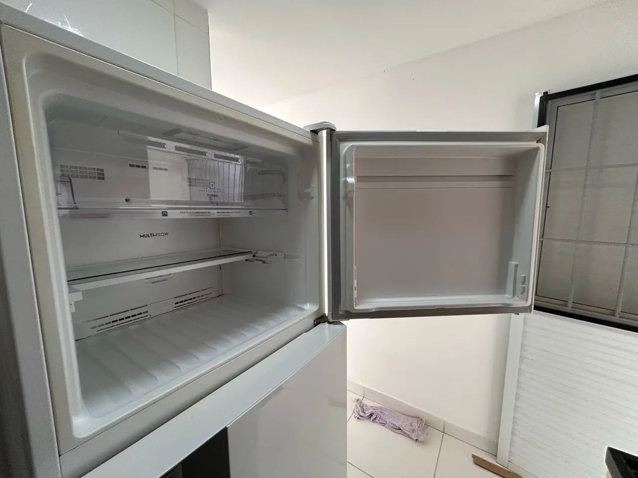 VENDE-SE GELADEIRA ELECTROLUX FROST FREE - Foto 5
