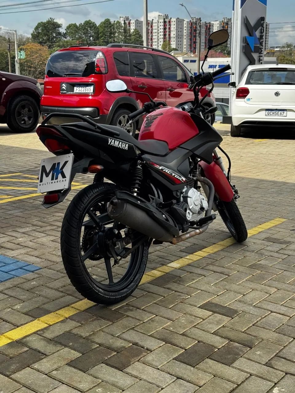 Yamaha YBR 125i FACTOR ED/FLEX - Foto 4