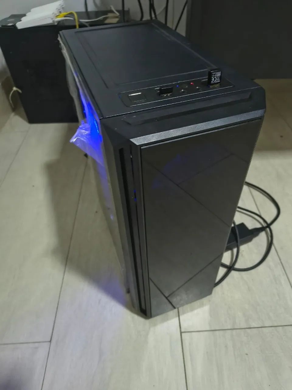 PC AMD A8 | 16GB RAM | SSD 256GB | Radeon R7 - Foto 2