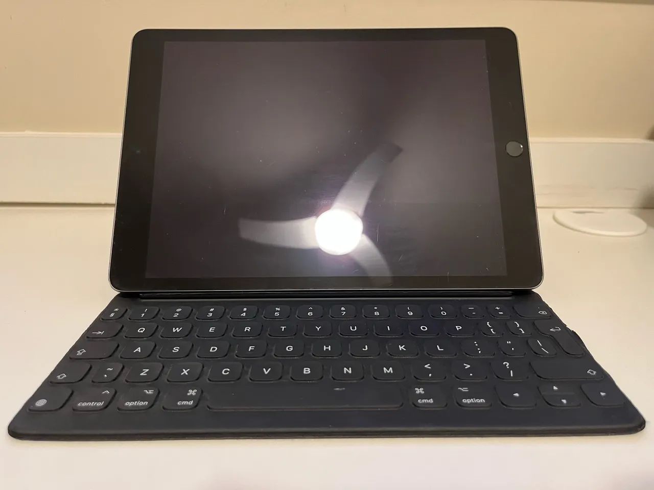Apple Smart Keyboard para iPad 9a Geração  - Foto 2
