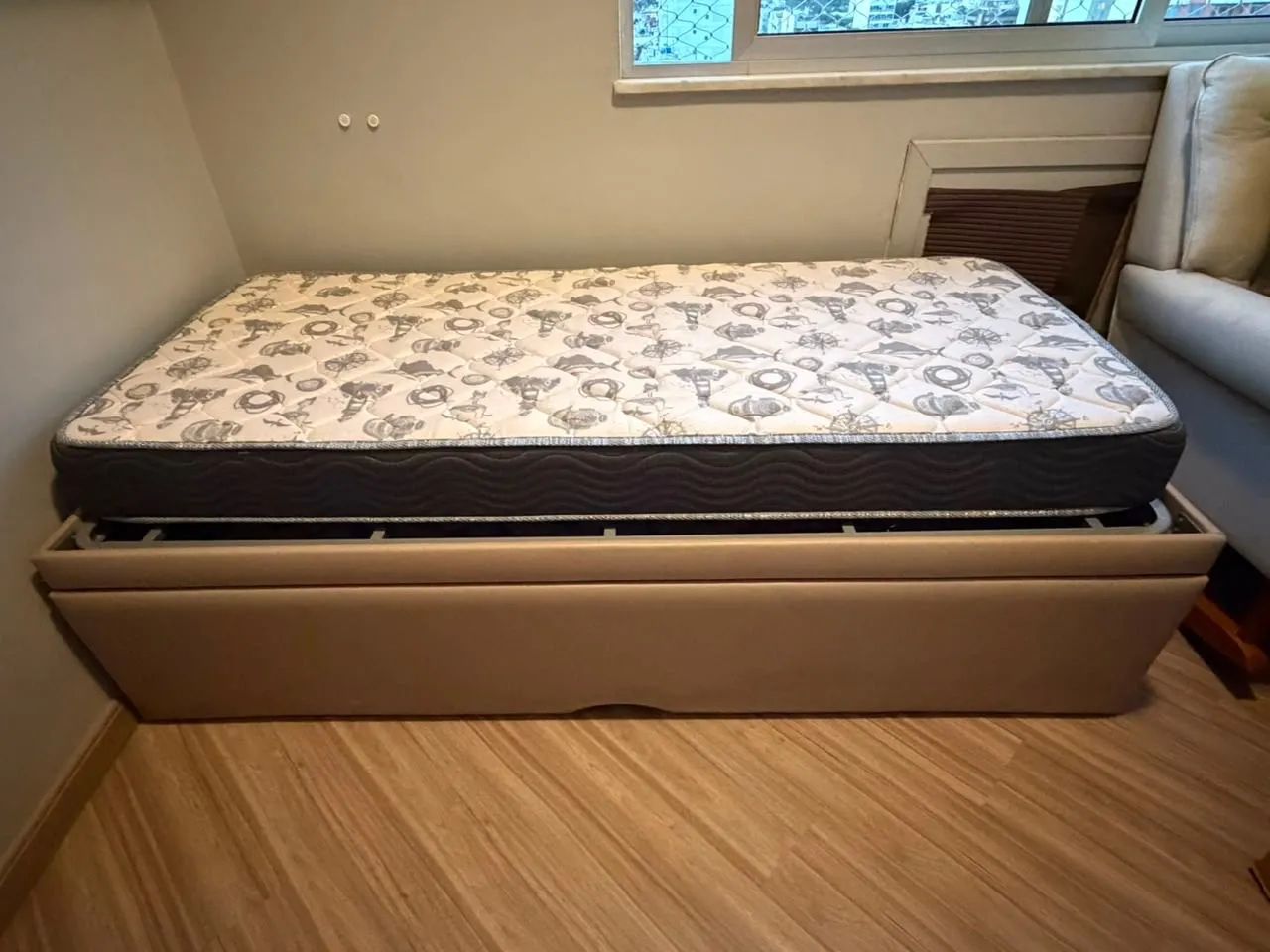 Cama Saga (Bicama) + 2 colchões - Foto 2