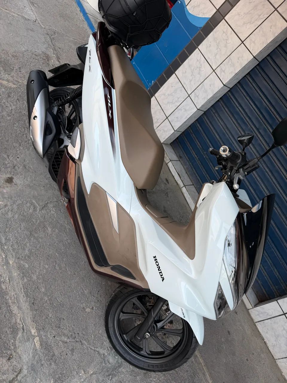PCX DLX 2020 - Foto 5