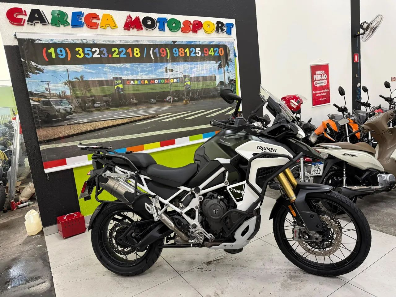 TRIUMPH TIGER 1200 RALLY EXPLORER