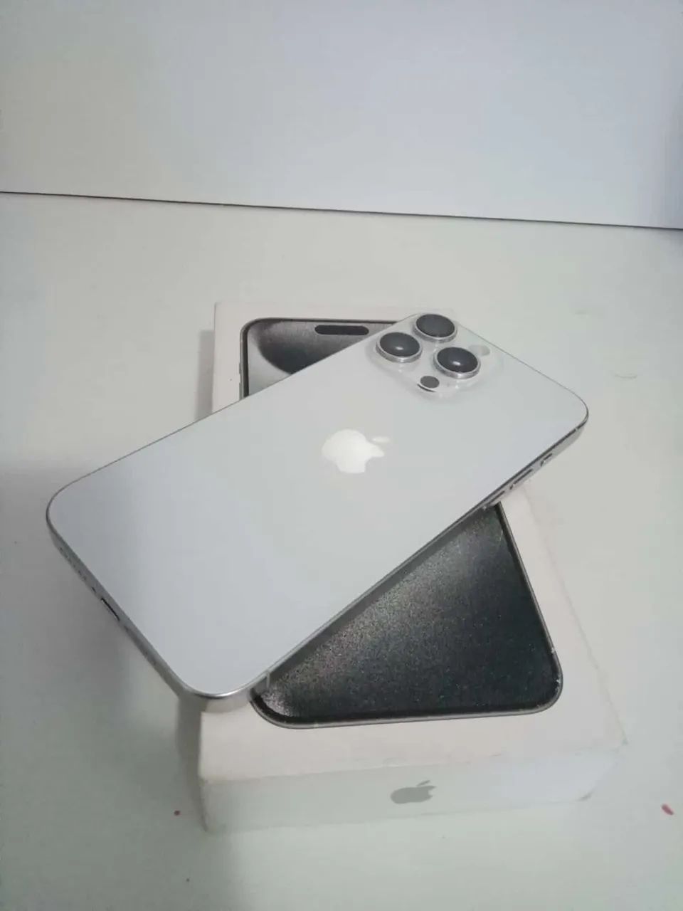 P325 超美品 iPhone15 Pro Max 512GB おまけ付き iPhone 15 Pro Max 512GB Blue Titanium | KaBuM!