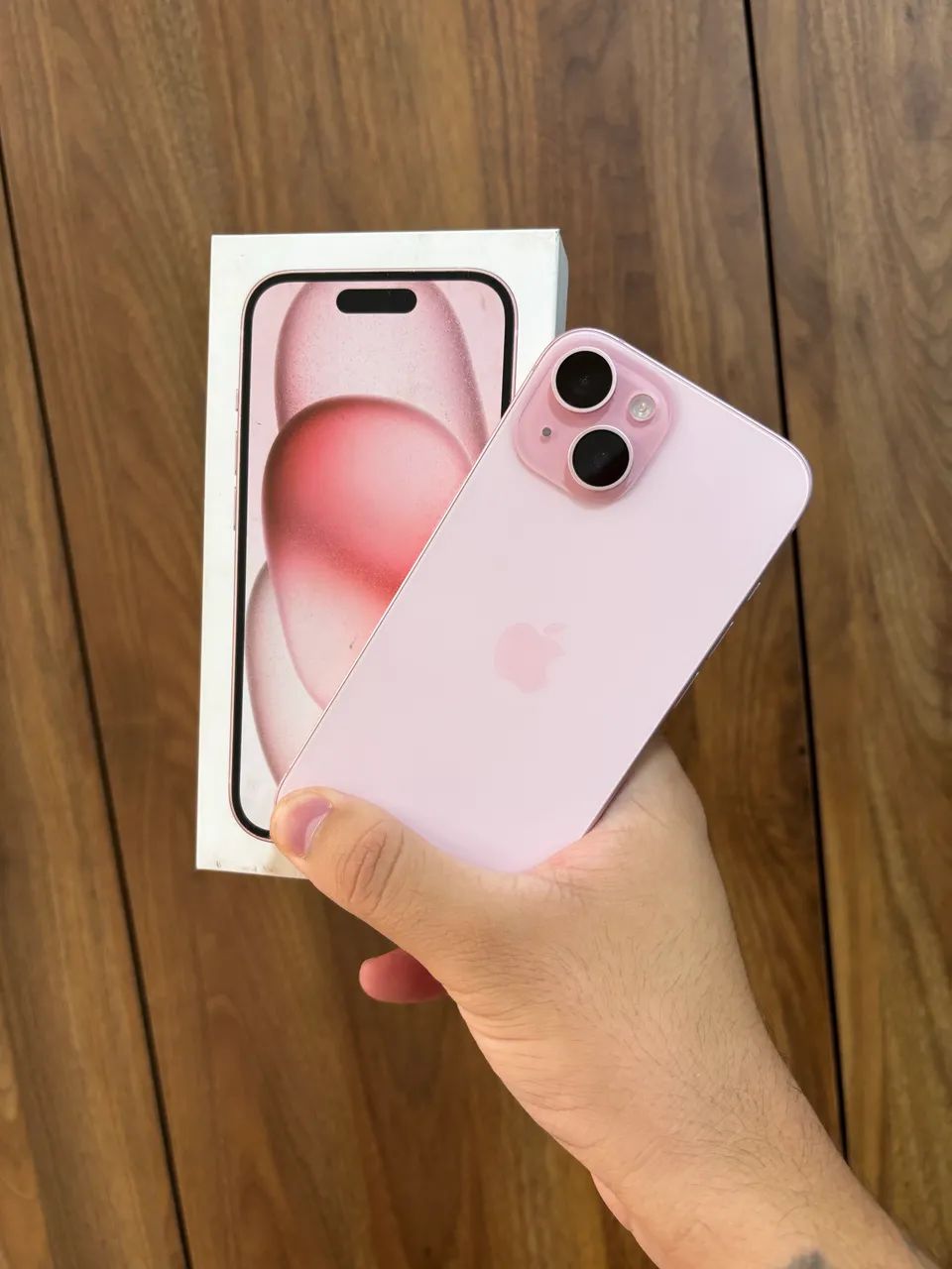 iPhone 15 sem detalhes e 1 ano de garantia - entrego  - Foto 2