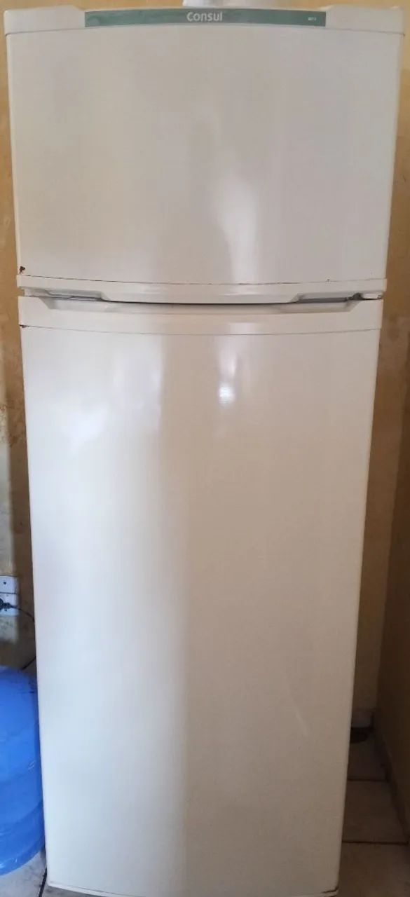 VENDO GELADEIRA 