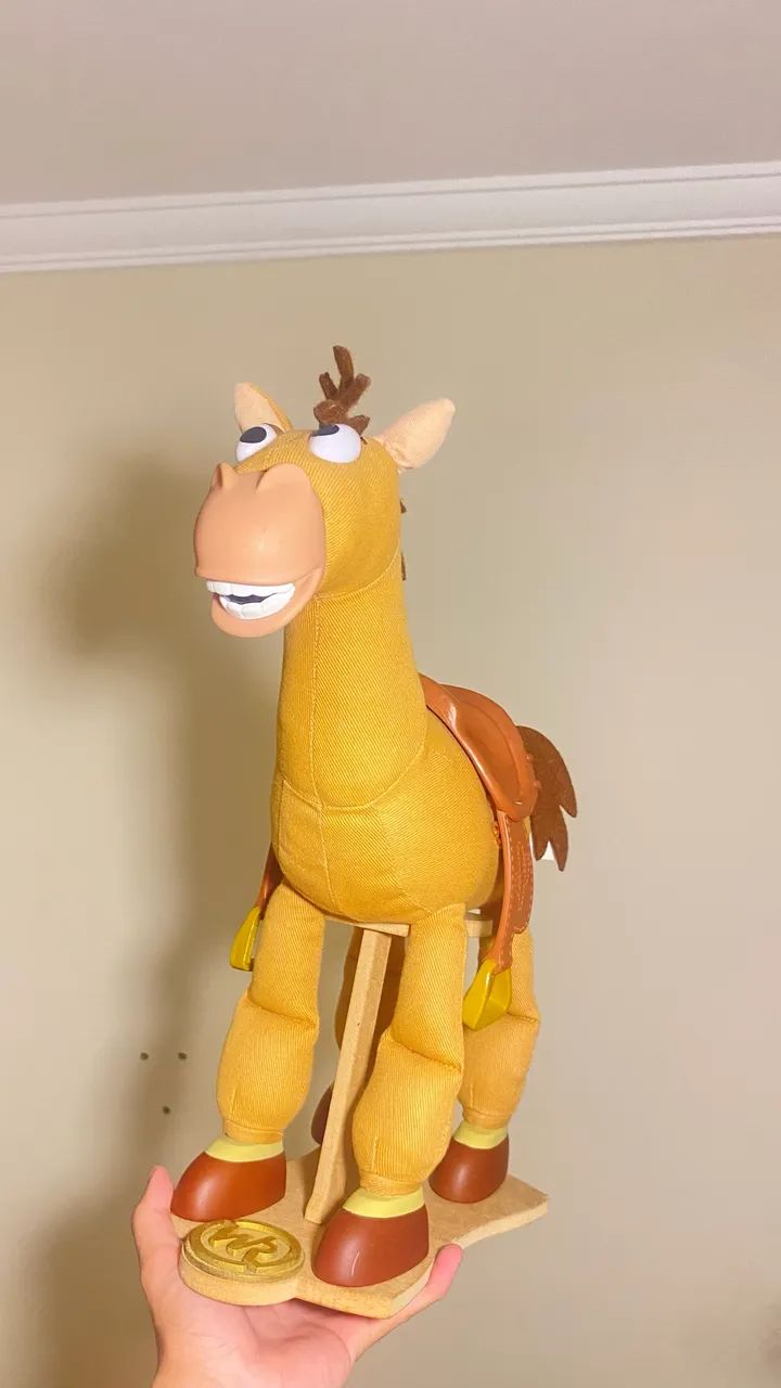Bala no alvo Disney store - Toy Story  - Foto 4