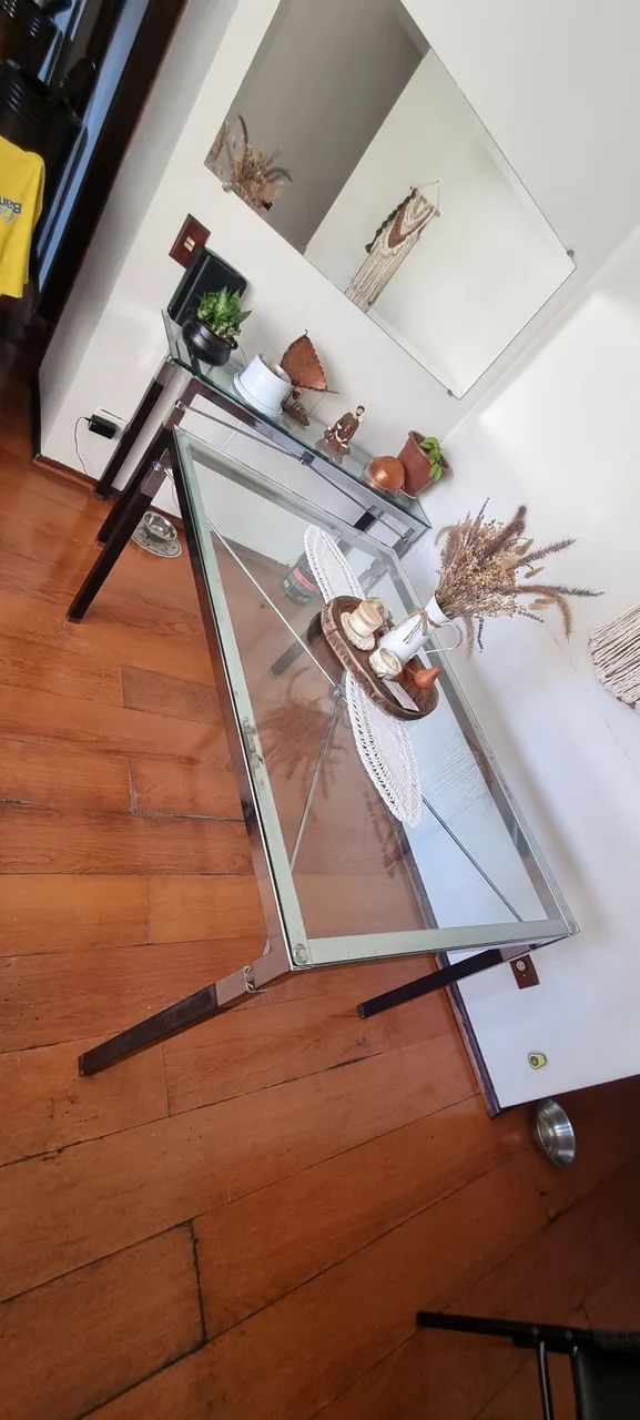 Mesa e Aparador