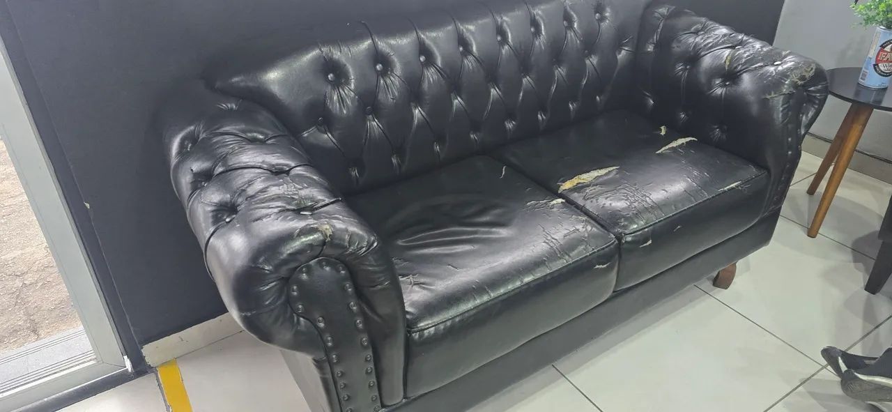 Sofá Design Chesterfield 2 lugares - Foto 2