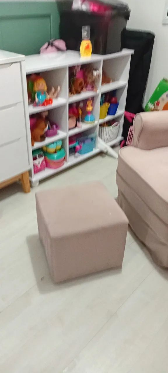 Poltrona de amamentação + puff  - Foto 3