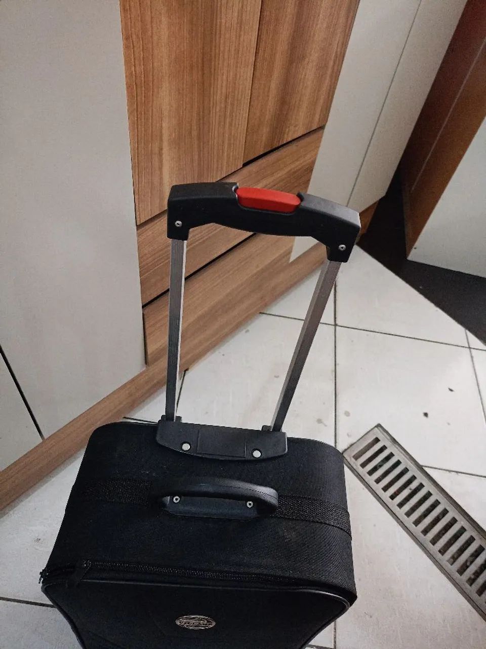 Mala de viagem com rodinhas , super nova  - Foto 2