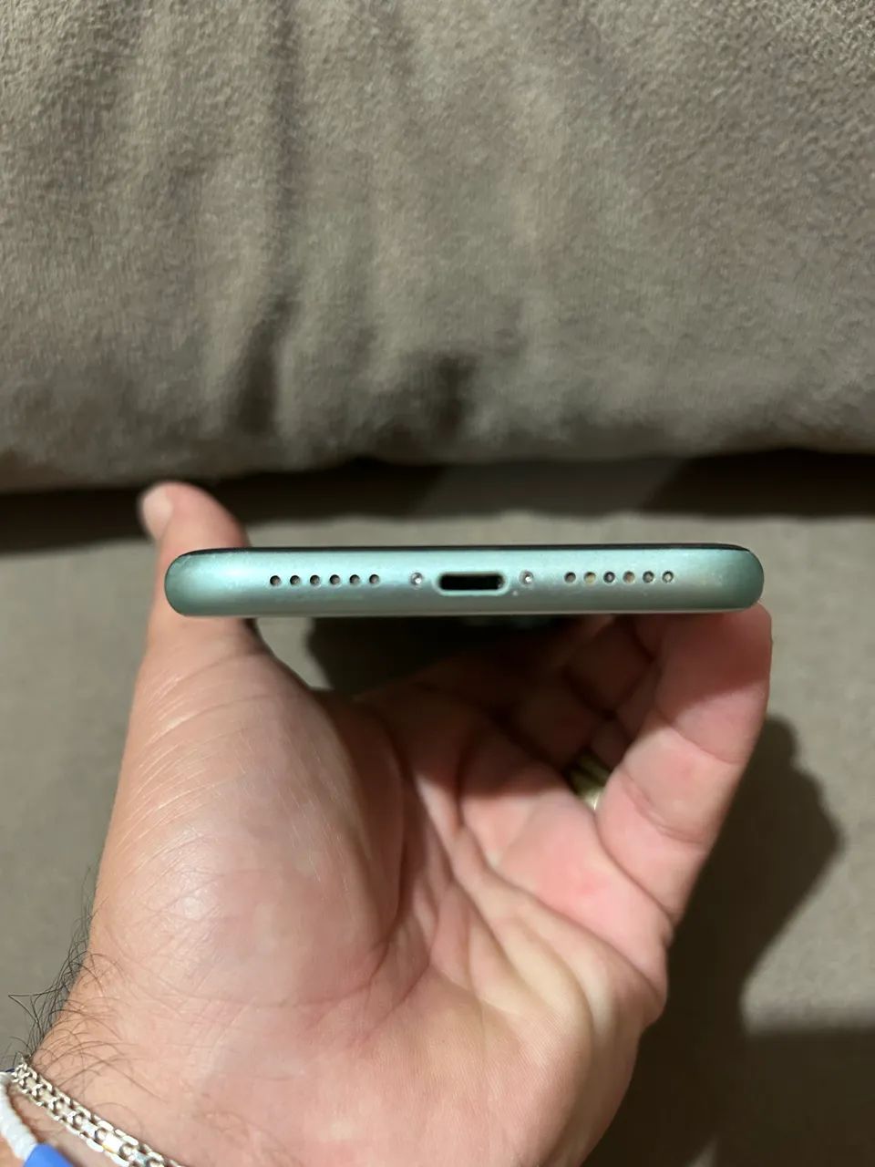 iPhone 11 64GB