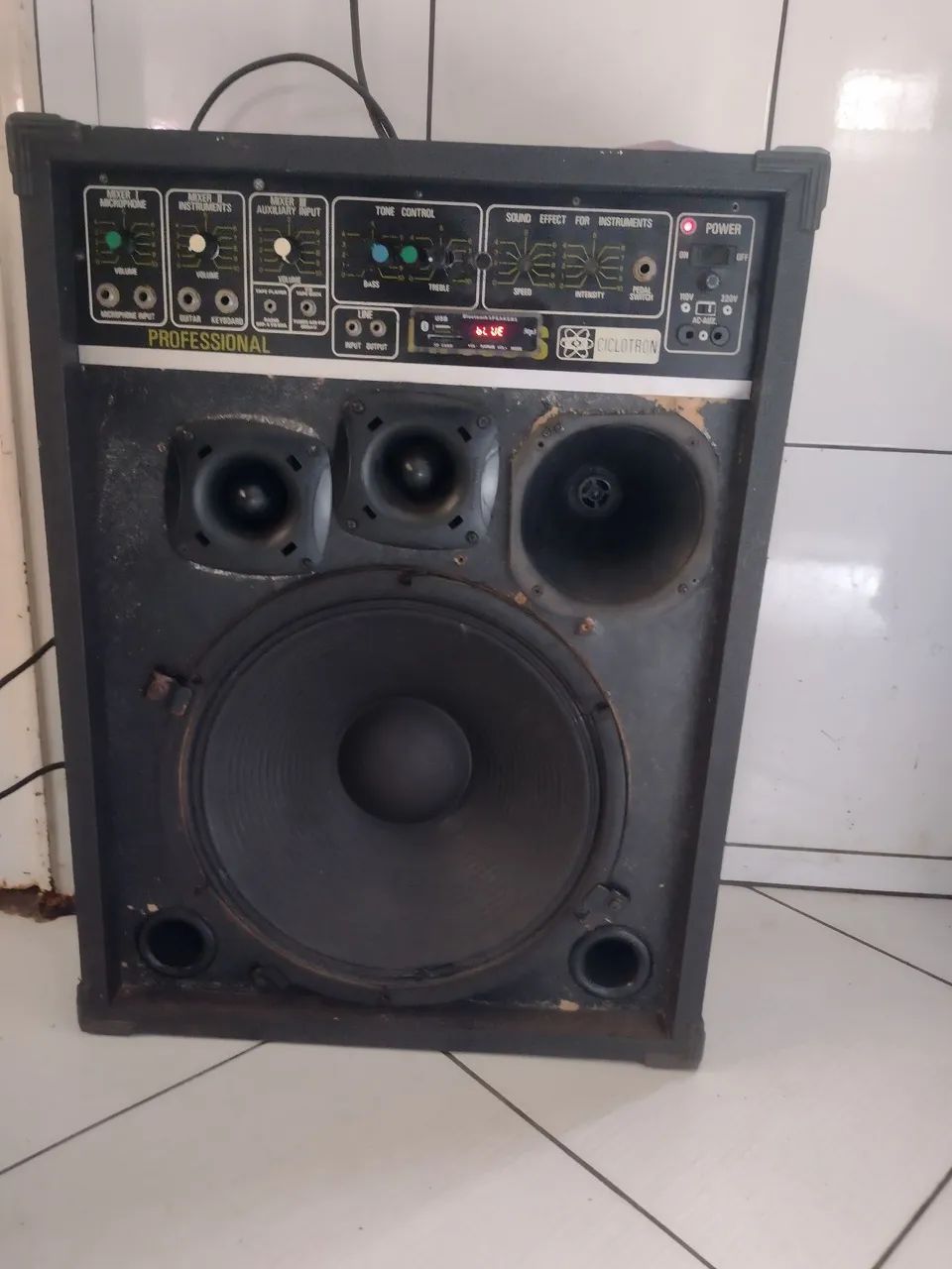 Vendo caixa amplificada  - Foto 2