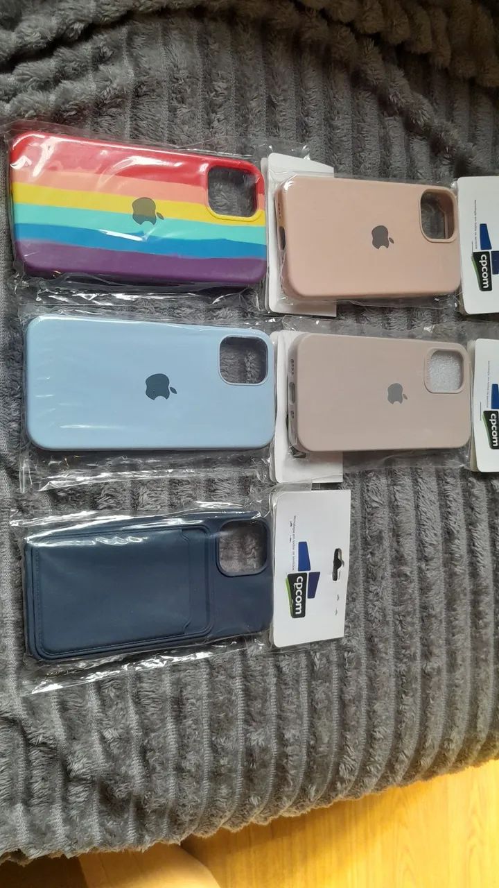 Vendo capinha de celular iPhone 12 - Foto 4