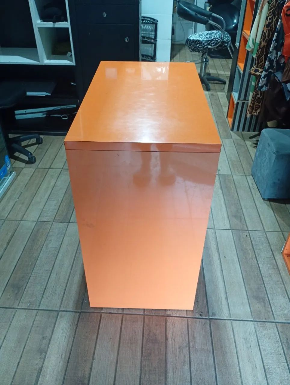 Mesa balcão ou centro de loja  - Foto 2