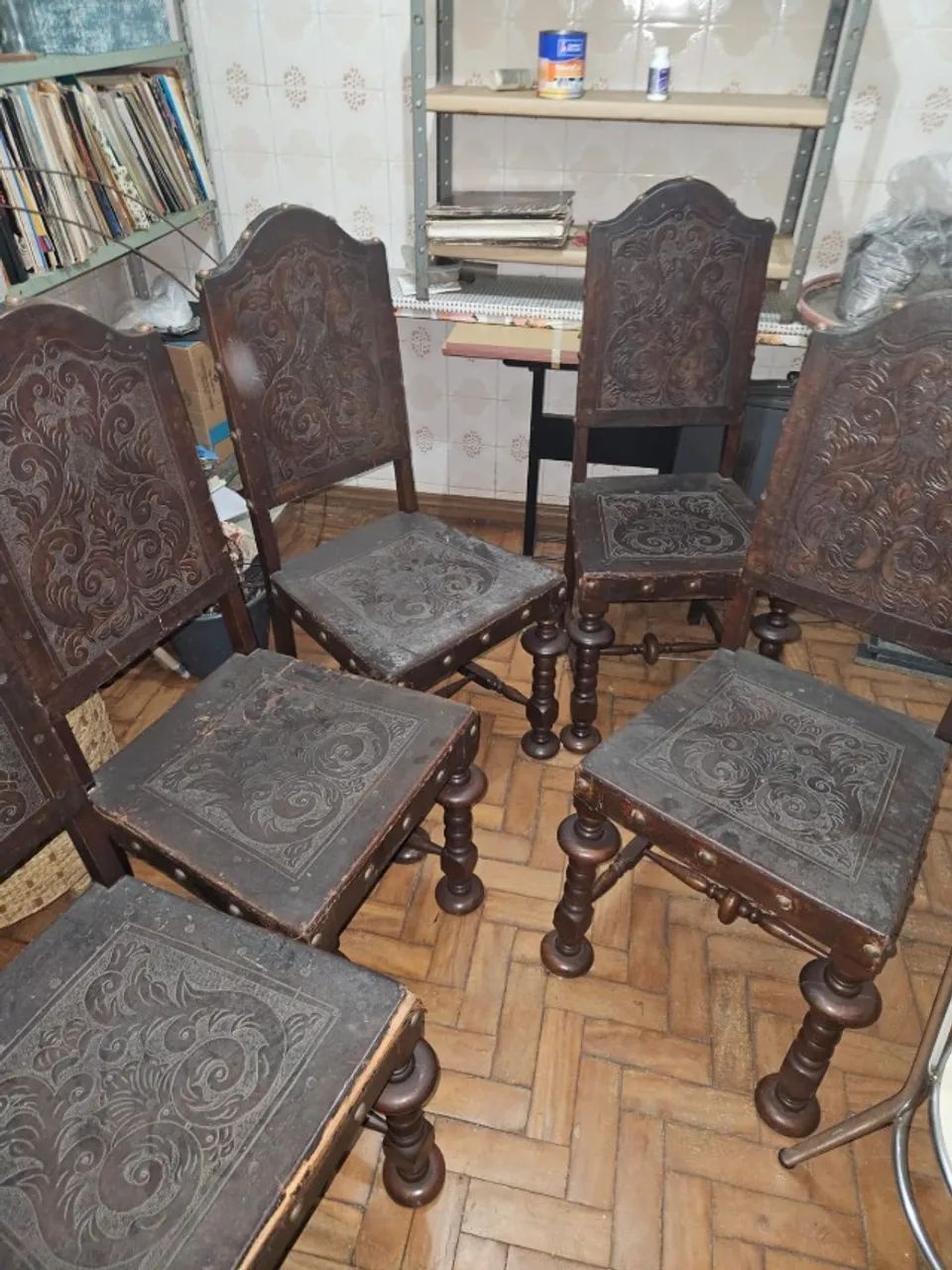 Mesa de Jantar Antiga Estilo Manuelino - Foto 4