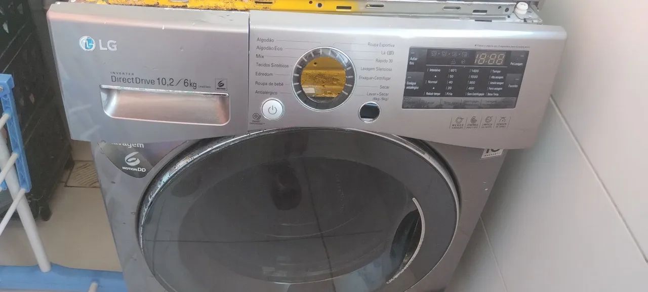 Máquina de lavar roupa 