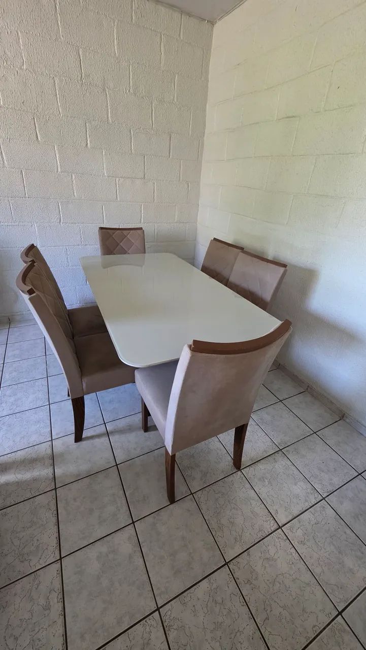 Mesa de jantar 6 lugares