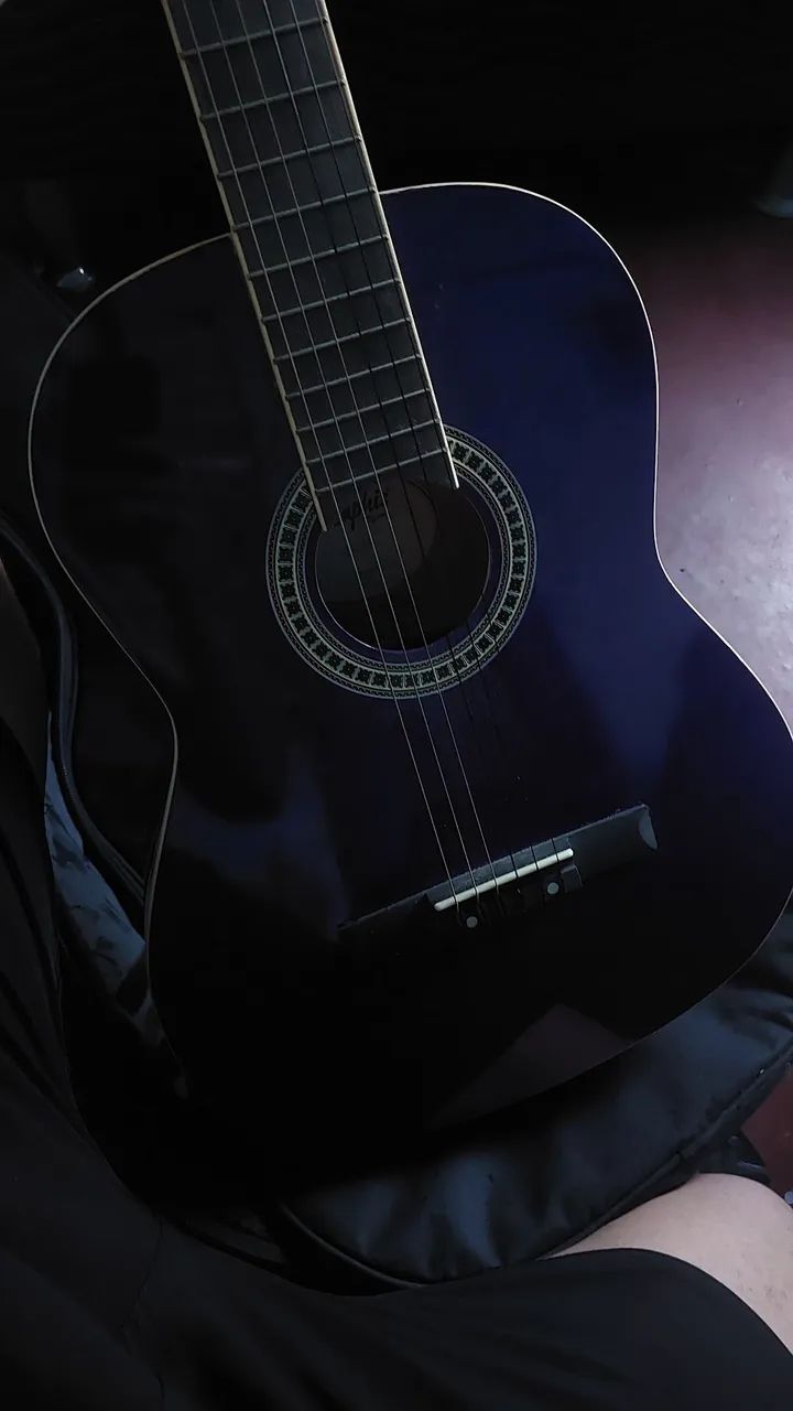 Vende-se violão memphis by tagima com case - Foto 4