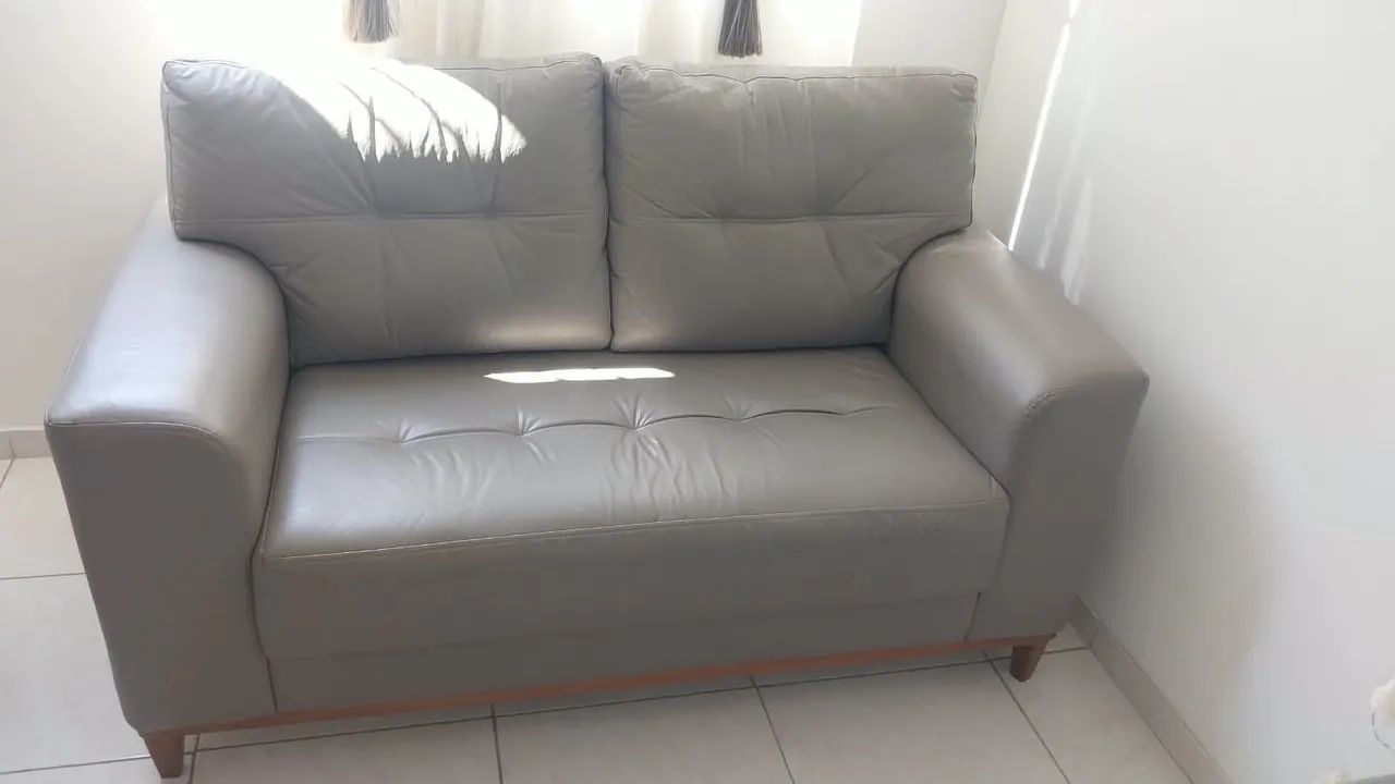 Sofá 2 lugares