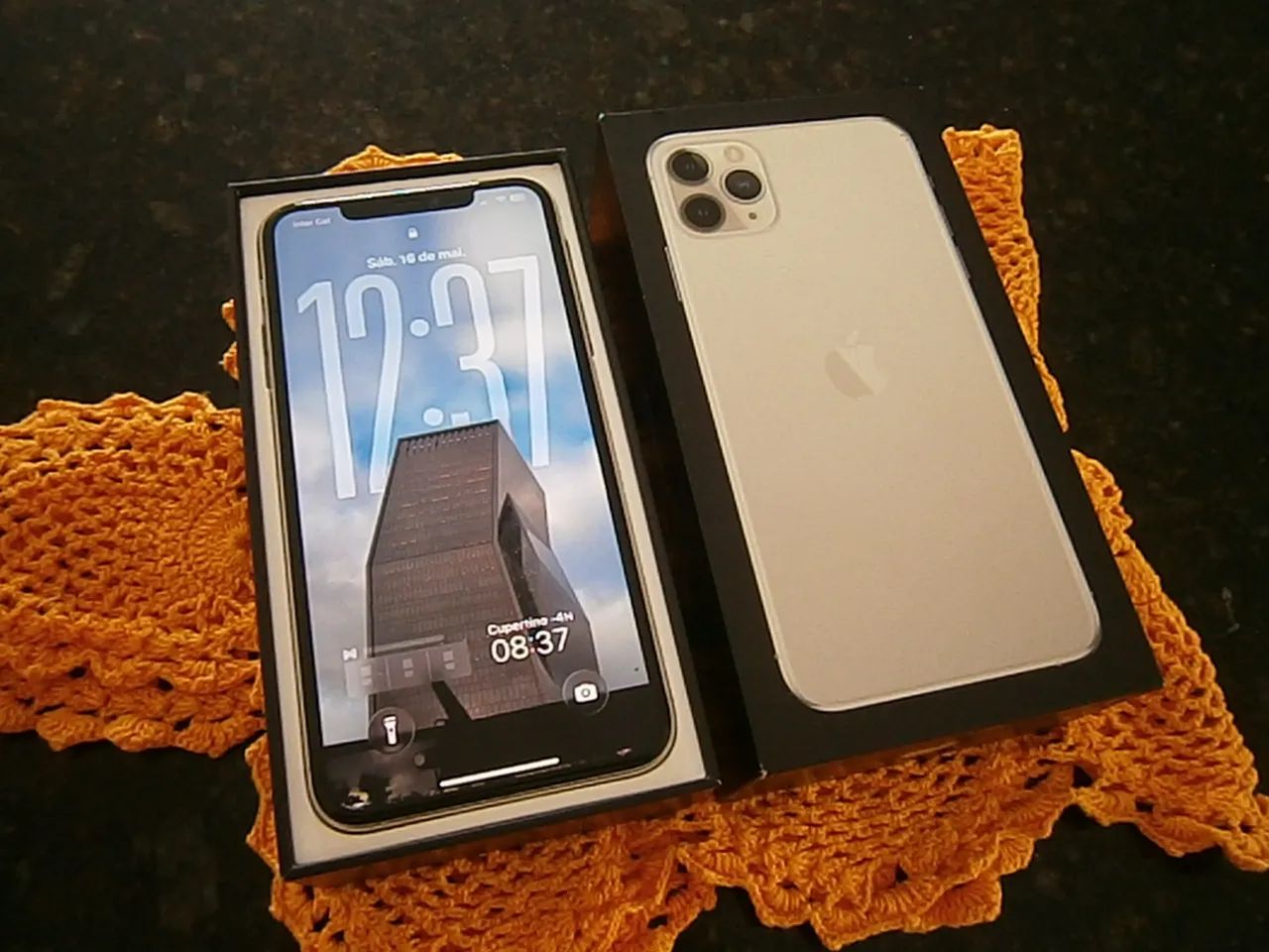 IPhone 11 Pro Max 256gb Branco - Celulares e Smartphones