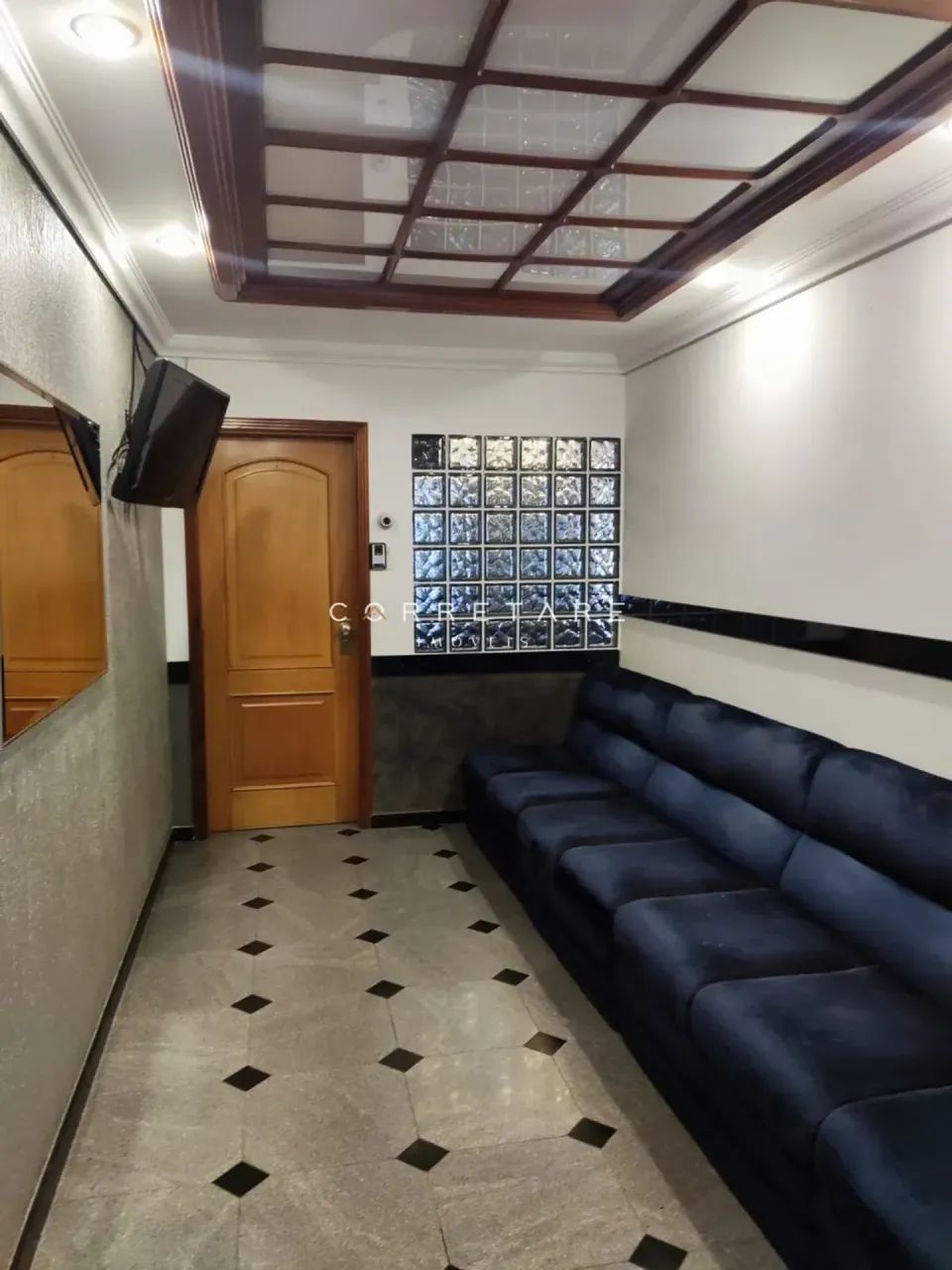 EXCELENTE SALA COMERCIAL EDIFÍCIO CENTER TOWER - CENTRO DE CURITIBA - Foto 2