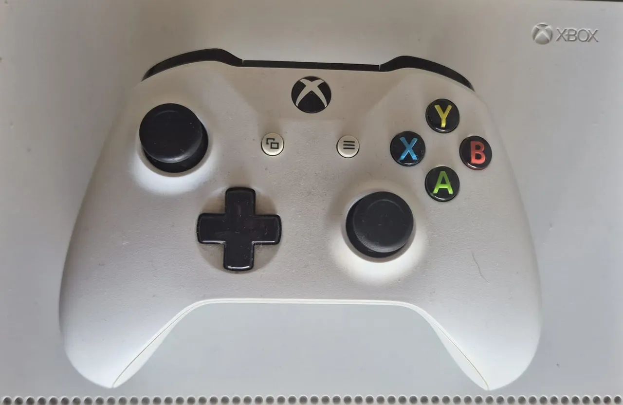 XBOX ONE S 1TB - Foto 3